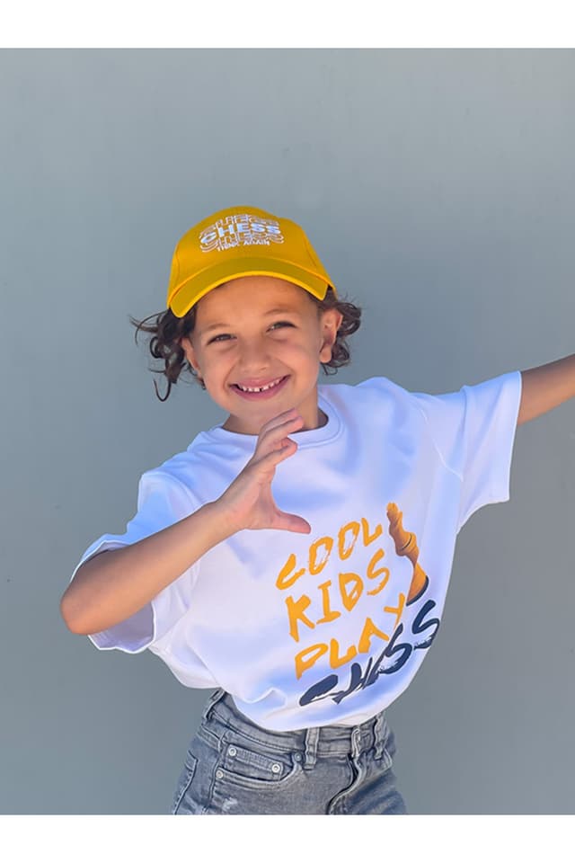 Chess Think Again Şapka resmi